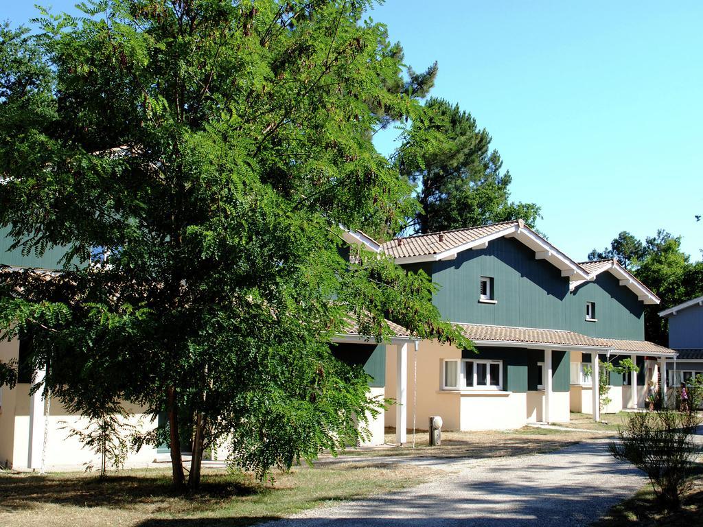 Residence Nemea Les Rives De Saint Brice Ares Eksteriør bilde